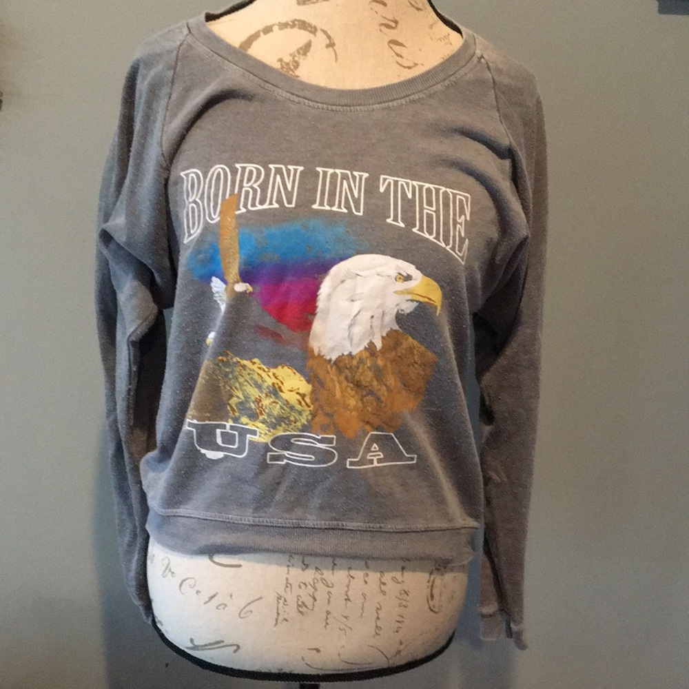 Super soft long sleeve pull over